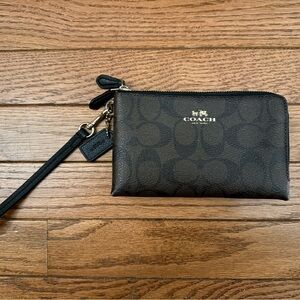 VINTAGE Coach Dark Brown Signature Double Zip Wristlet